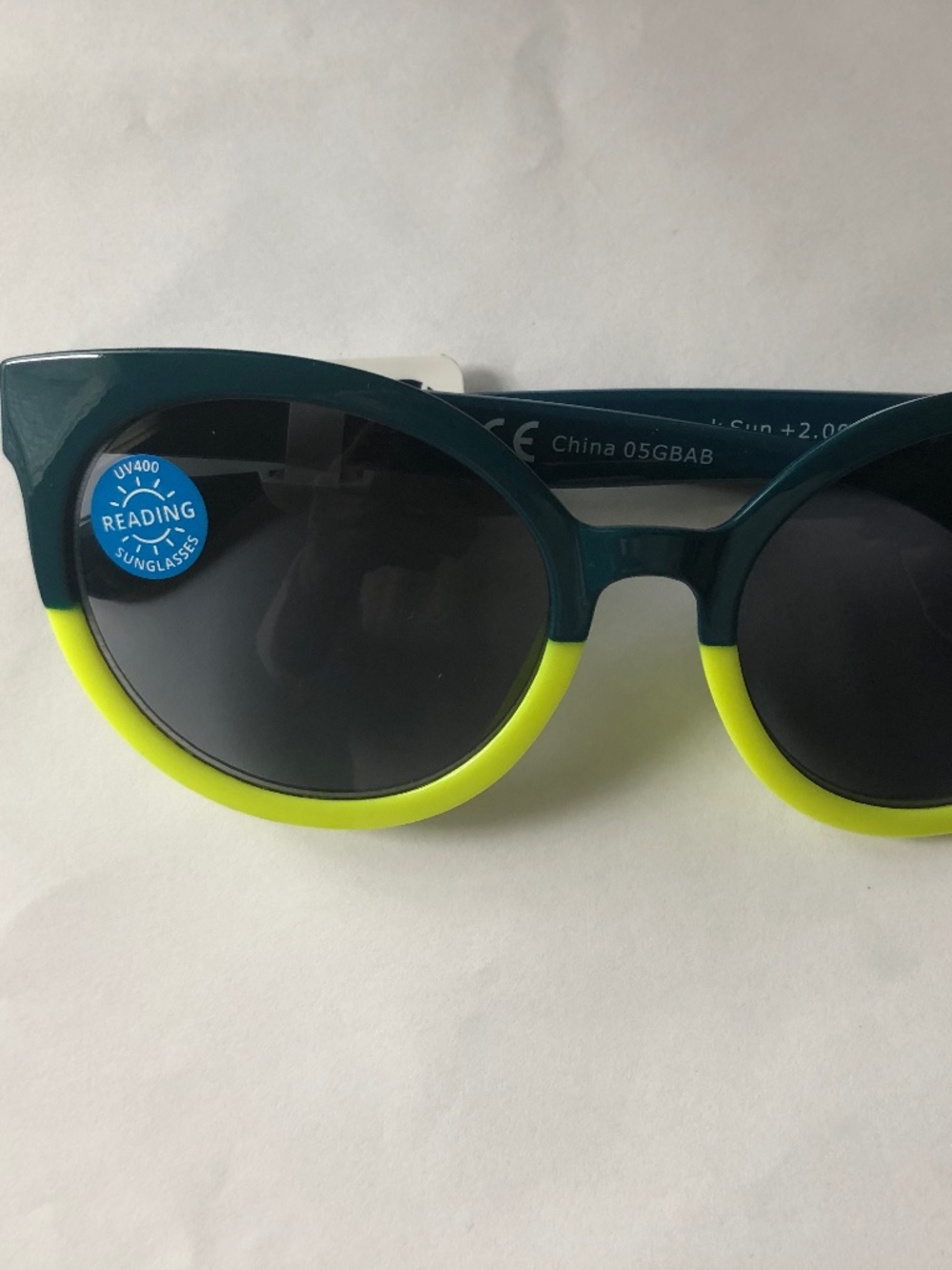 New Round Cat Eye Montauk Peepers Sun Readers +2.00